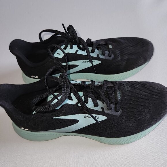 Brooks Launch 8 Running and Workout Sneakers - Picture 1 of 11